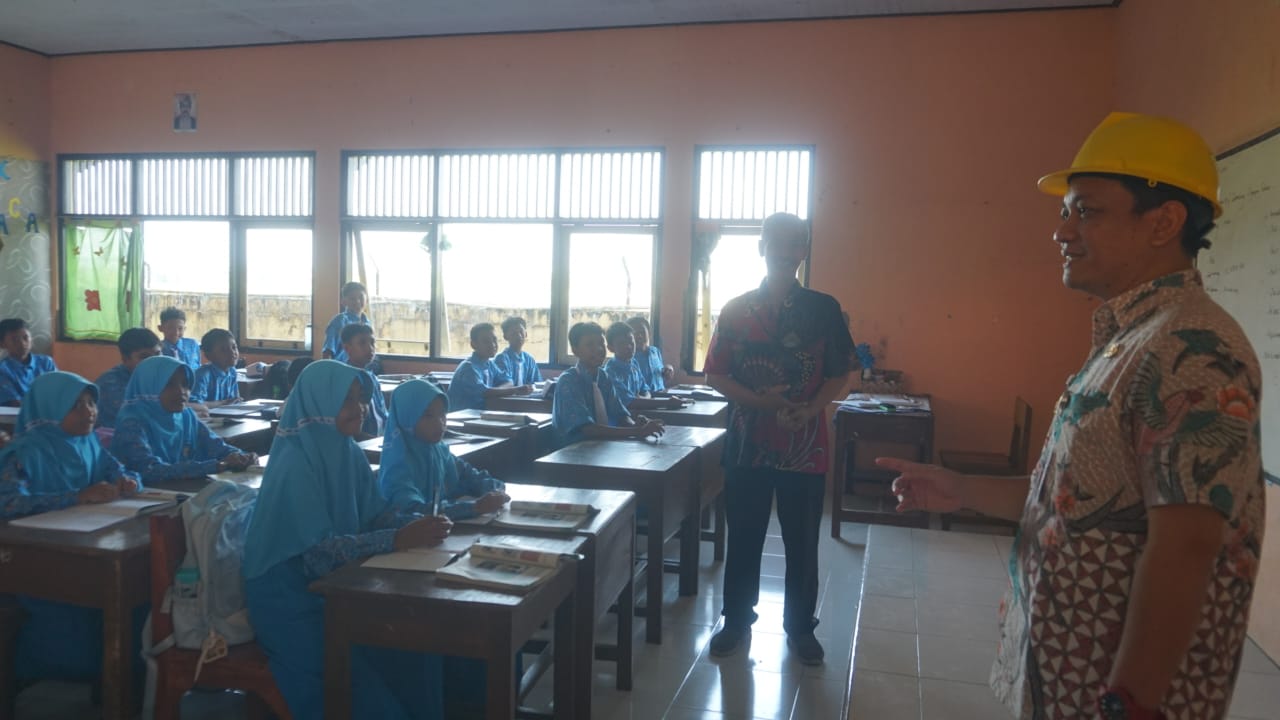 SMPN 15