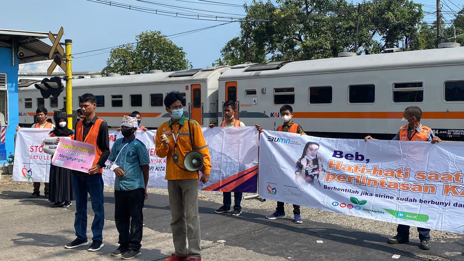 Sosisalisasi Keselamatan Perjalanan