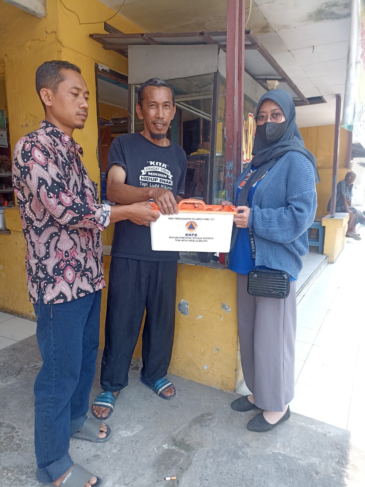 Paket Bantuan