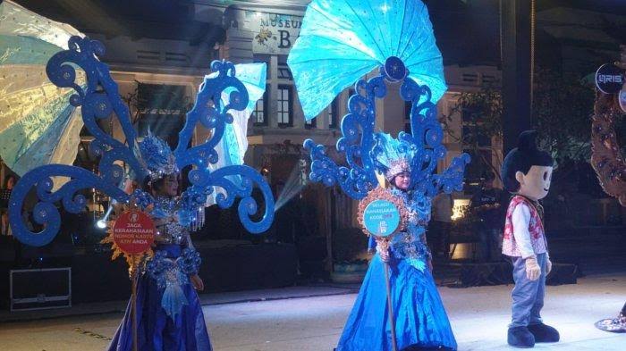 Pekalongan Batik Night Carnival