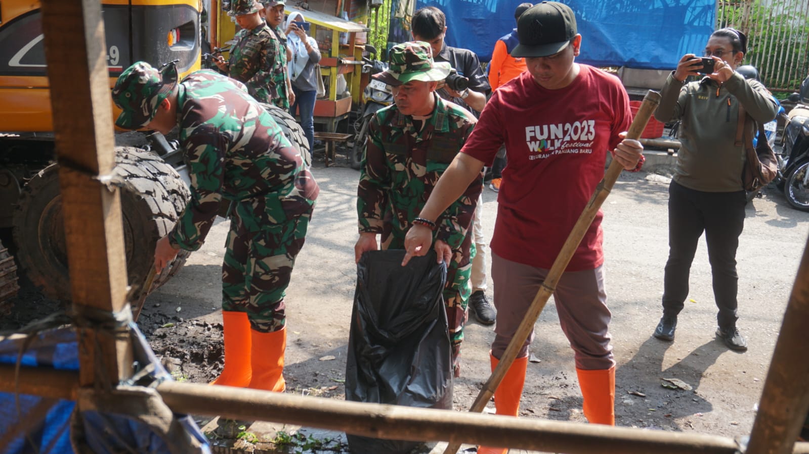 Bersih Bersih Bersih Bersih