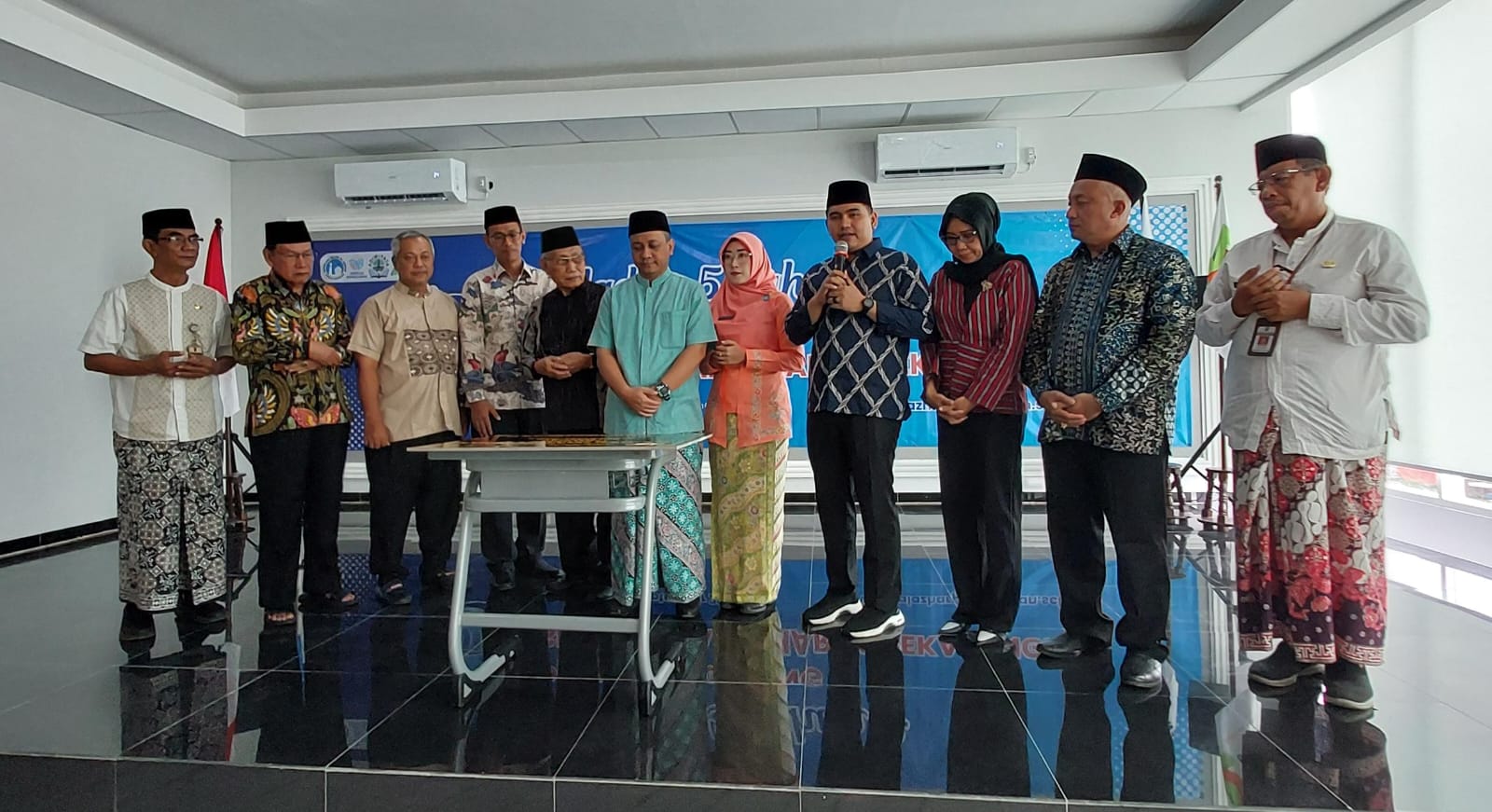 SMP Al Azhar