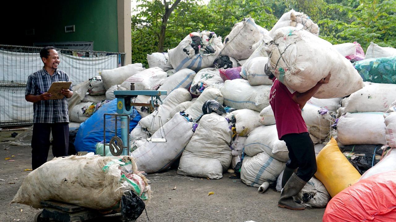 Bank Sampah Induk