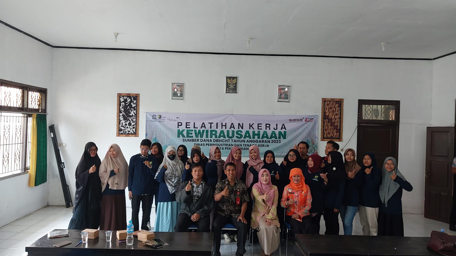 Pelatihan Pembuatan Burger dan Zuppa Soup Pelatihan Pembuatan Burger dan Zuppa Soup