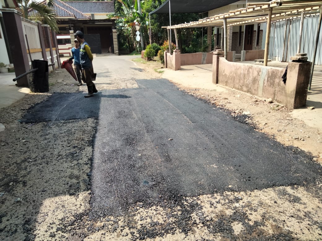 Perbaikan Jalan