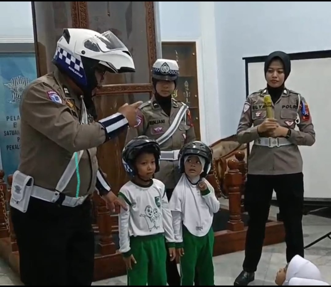 Polisi Sahabat Anak