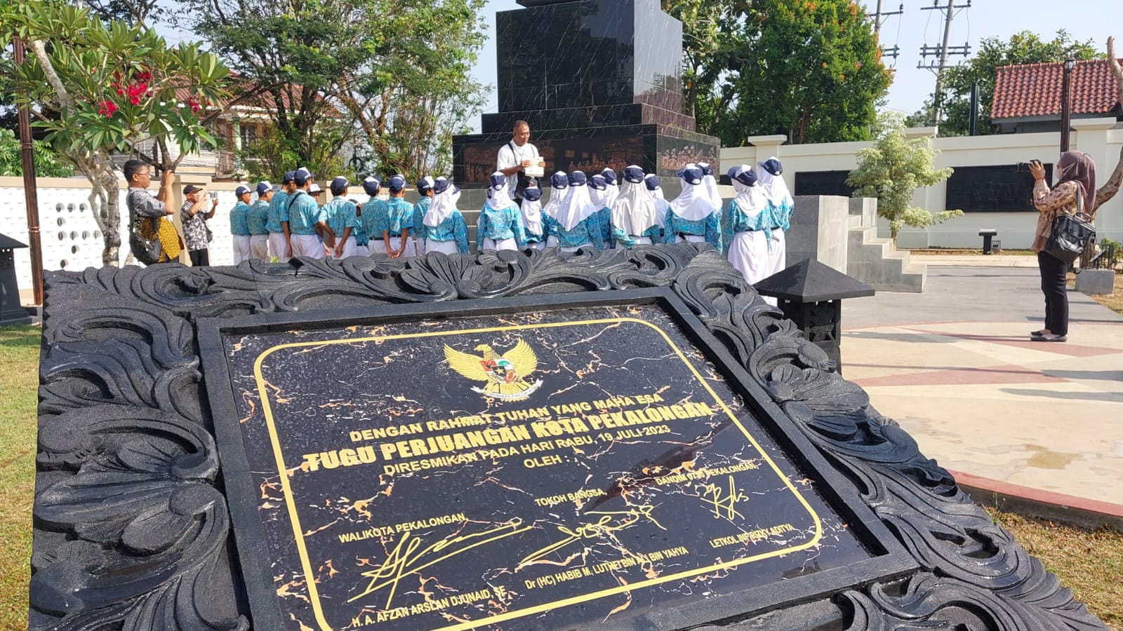 Sejarah Lokal Kota Batik