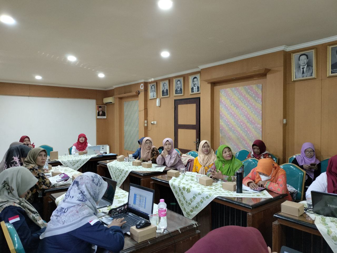 Orientasi PEK