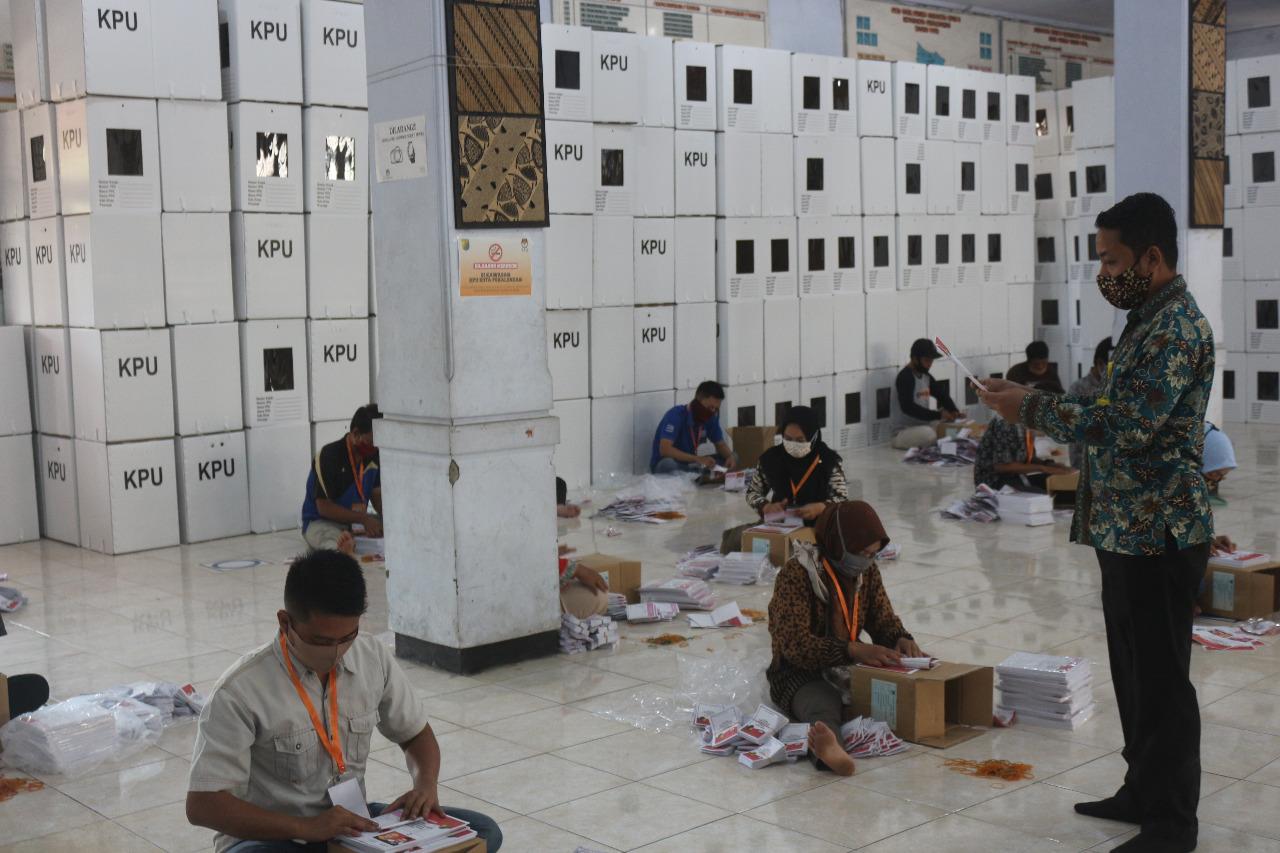 Sortir Lipat Surat Suara Sortir Lipat Surat Suara