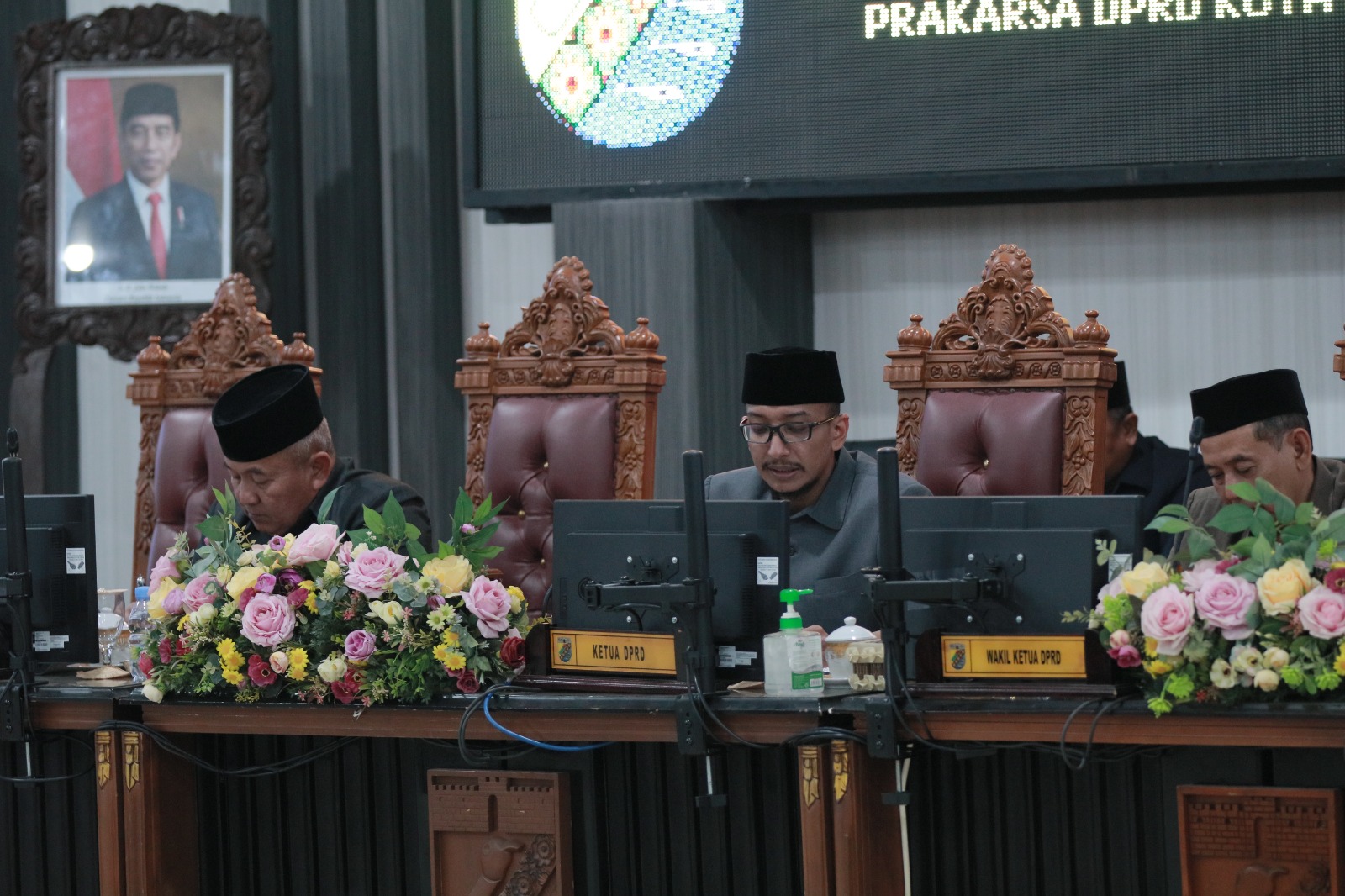 Oknum DPRD Terjerat Kasus Narkoba, Azmi: Tunggu Proses Hukum Oknum DPRD Terjerat Kasus Narkoba, Azmi: Tunggu Proses Hukum