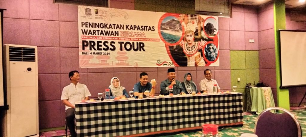 Press Tour