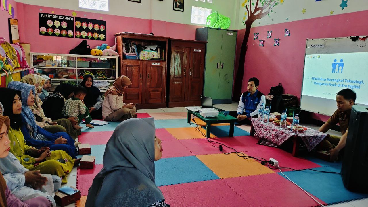 Relawan TIK Goes to School