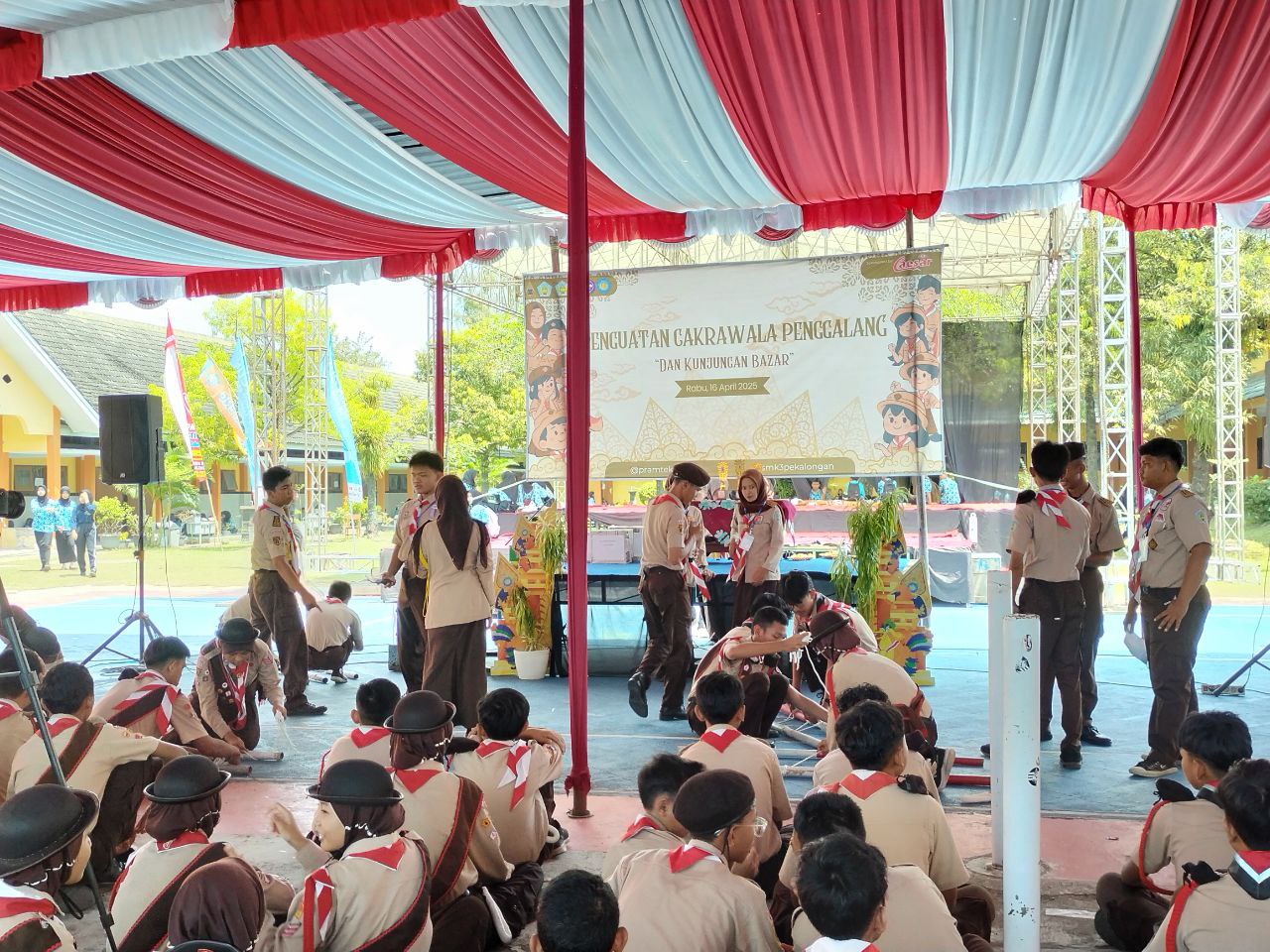 300 Siswa SMP Ikuti Lomba Pramuka di SMK N 3