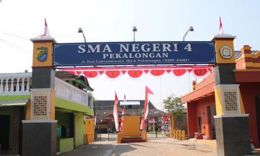 SMAN 4