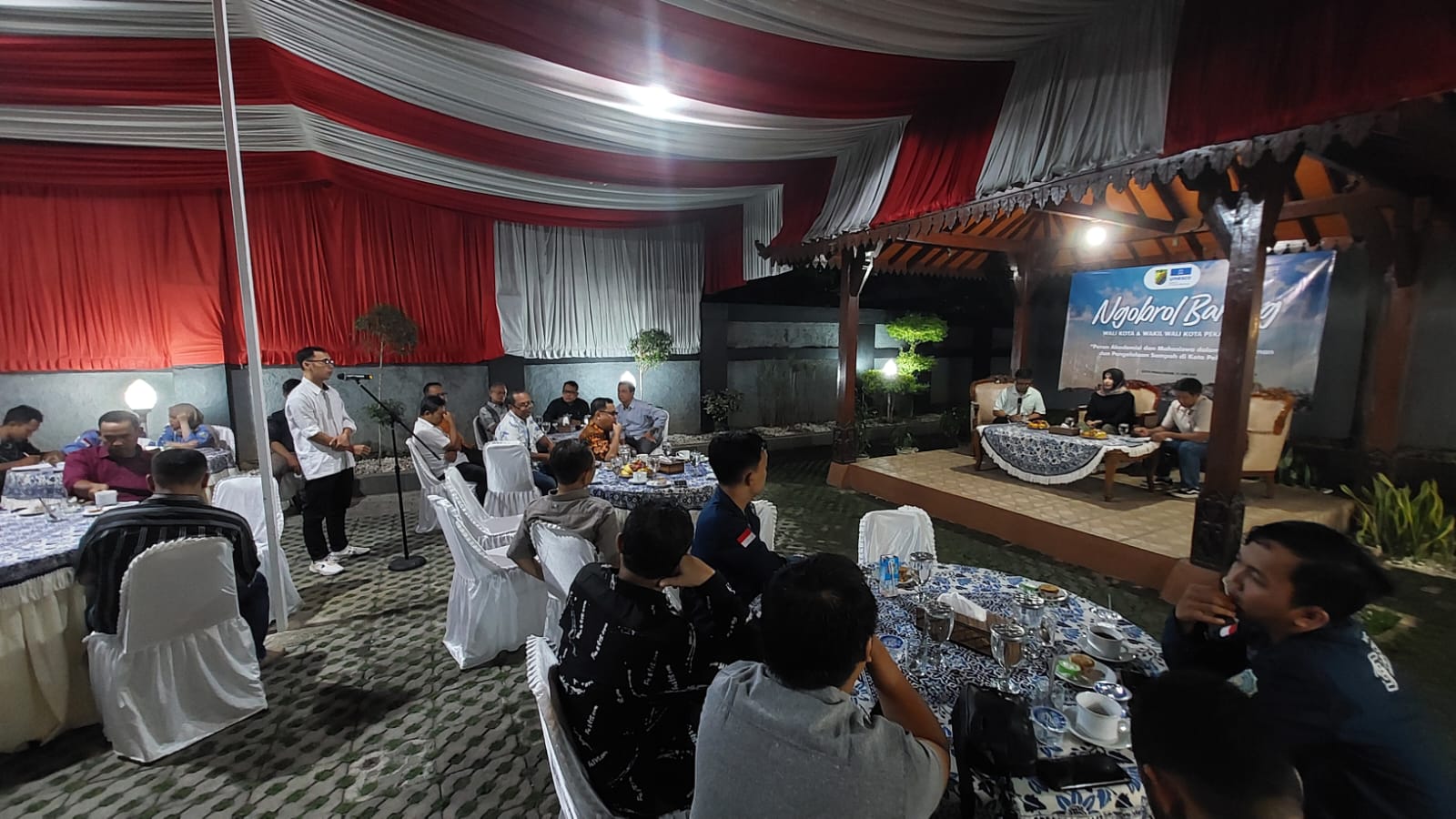 Akademisi Hingga Media Di Dorong Ambil Peran Dalam Penanganan Sampah Akademisi Hingga Media Di Dorong Ambil Peran Dalam Penanganan Sampah