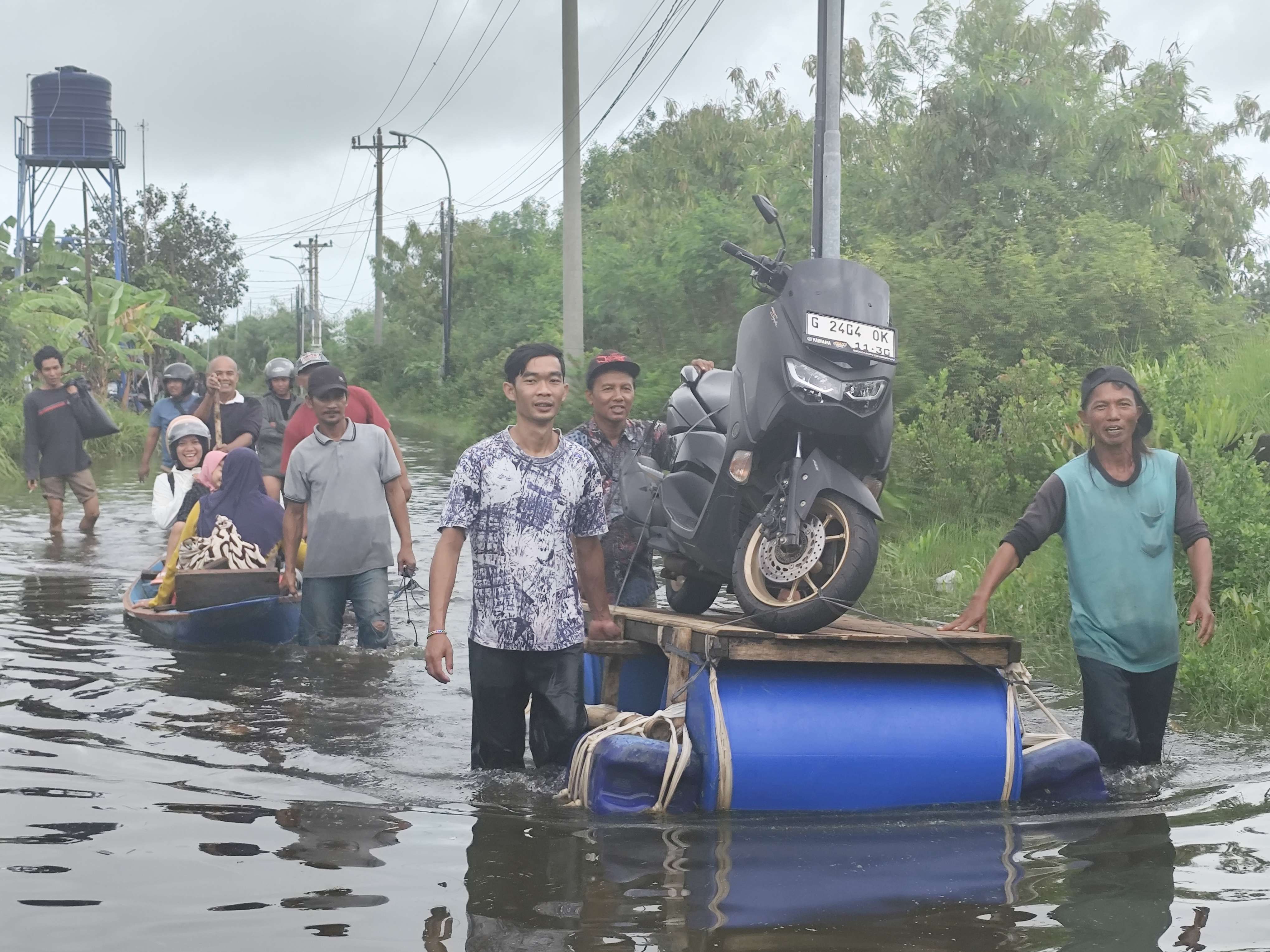 Banjir Belum Surut, Pemkot Pekalongan Kaji Lanjutan Status Darurat Banjir Belum Surut, Pemkot Pekalongan Kaji Lanjutan Status Darurat