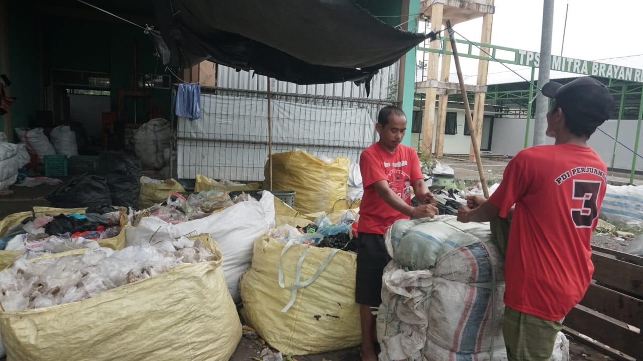 Bank Sampah Induk Pekalongan Gencarkan Edukasi Pilah Sampah dari Rumah