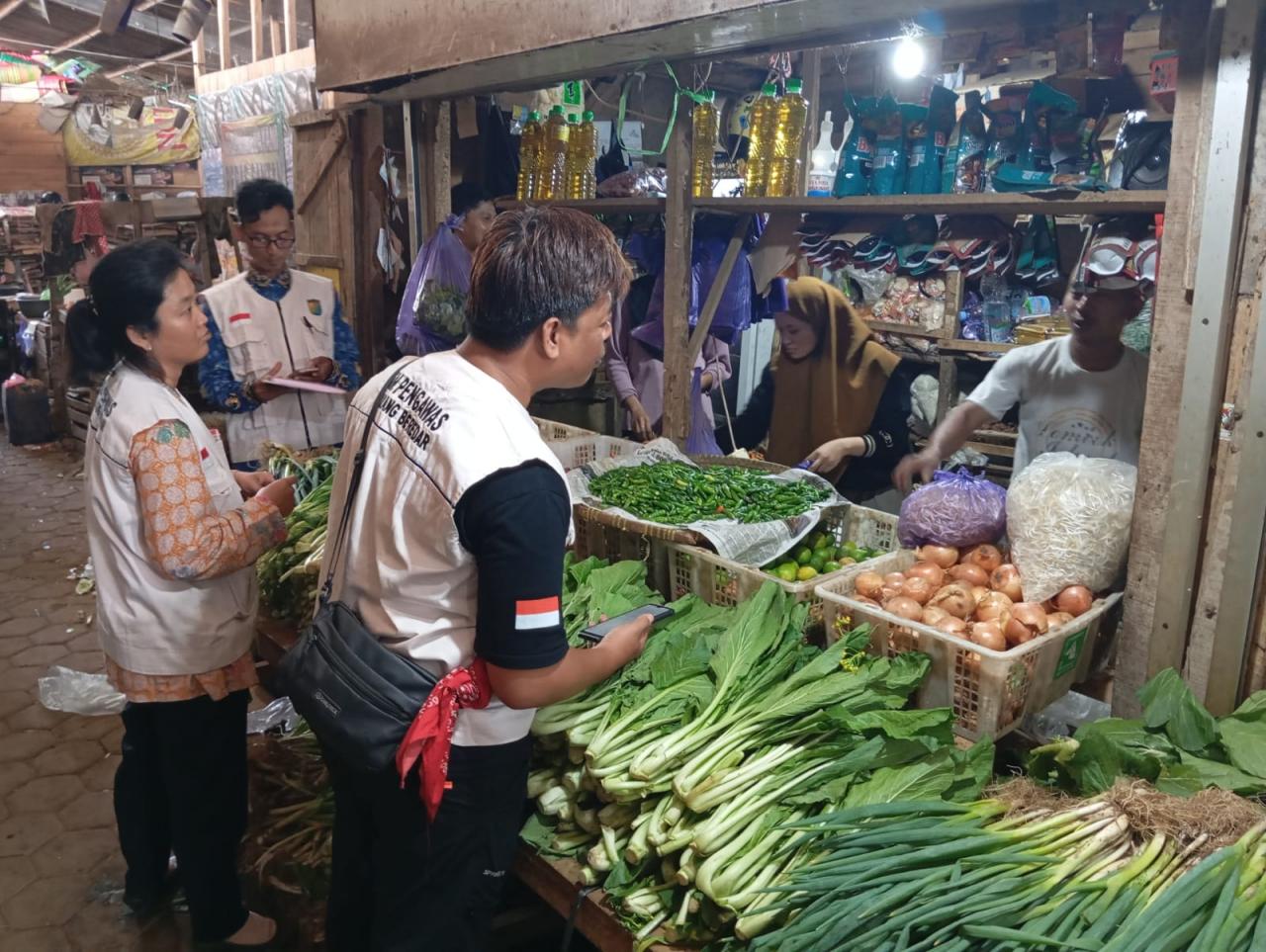 Cuaca Picu Kenaikan Cabai, Stok Bahan Pokok Pekalongan Tetap Aman Cuaca Picu Kenaikan Cabai, Stok Bahan Pokok Pekalongan Tetap Aman