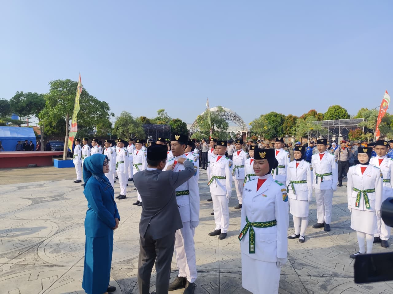 Dandim Pekalongan Ingatkan Generasi Muda Tak Kehilangan Arah di Era Digital Dandim Pekalongan Ingatkan Generasi Muda Tak Kehilangan Arah di Era Digital