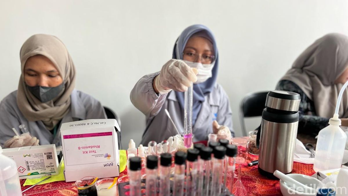 Dinkes Temumukan Formalin dan Rodamin B Pada Sidak Takjil