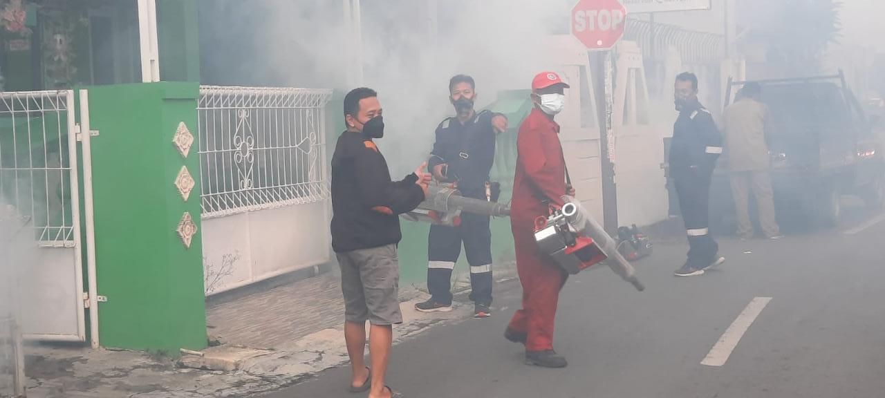 Hingga November, Dinkes Kota Pekalongan Sudah Lakukan 111 Kali Fogging Hingga November, Dinkes Kota Pekalongan Sudah Lakukan 111 Kali Fogging
