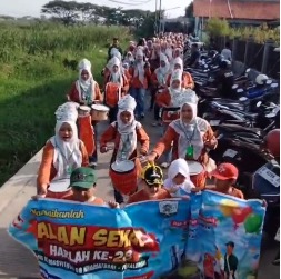 Jalan Sehat Masyithoh 08 Kramatsari Berlangsung Meriah