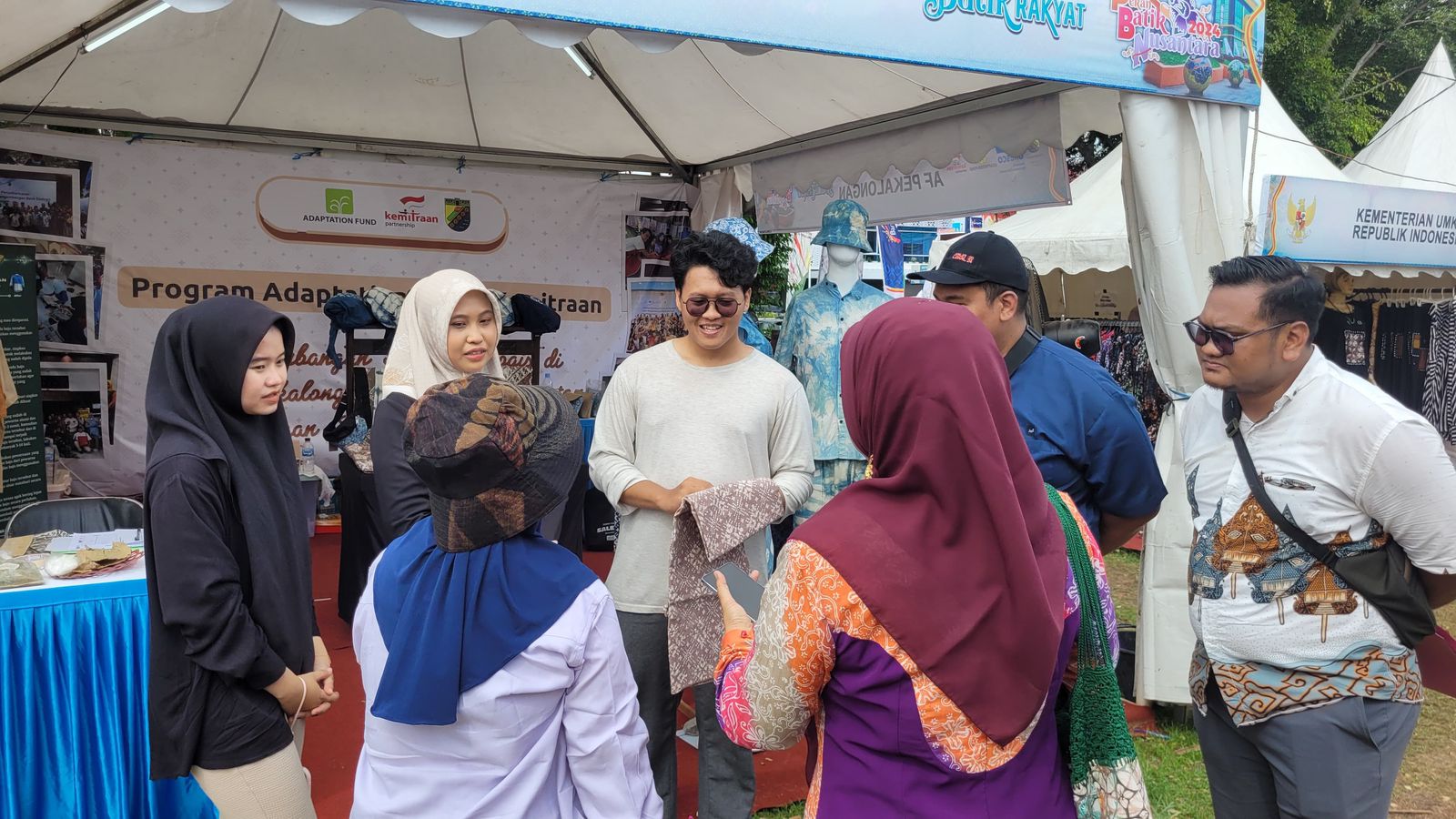 PMI & Kemitraan Dorong Batik Ekologis dan Bangun Fasilitas Baru di Pekalongan PMI & Kemitraan Dorong Batik Ekologis dan Bangun Fasilitas Baru di Pekalongan