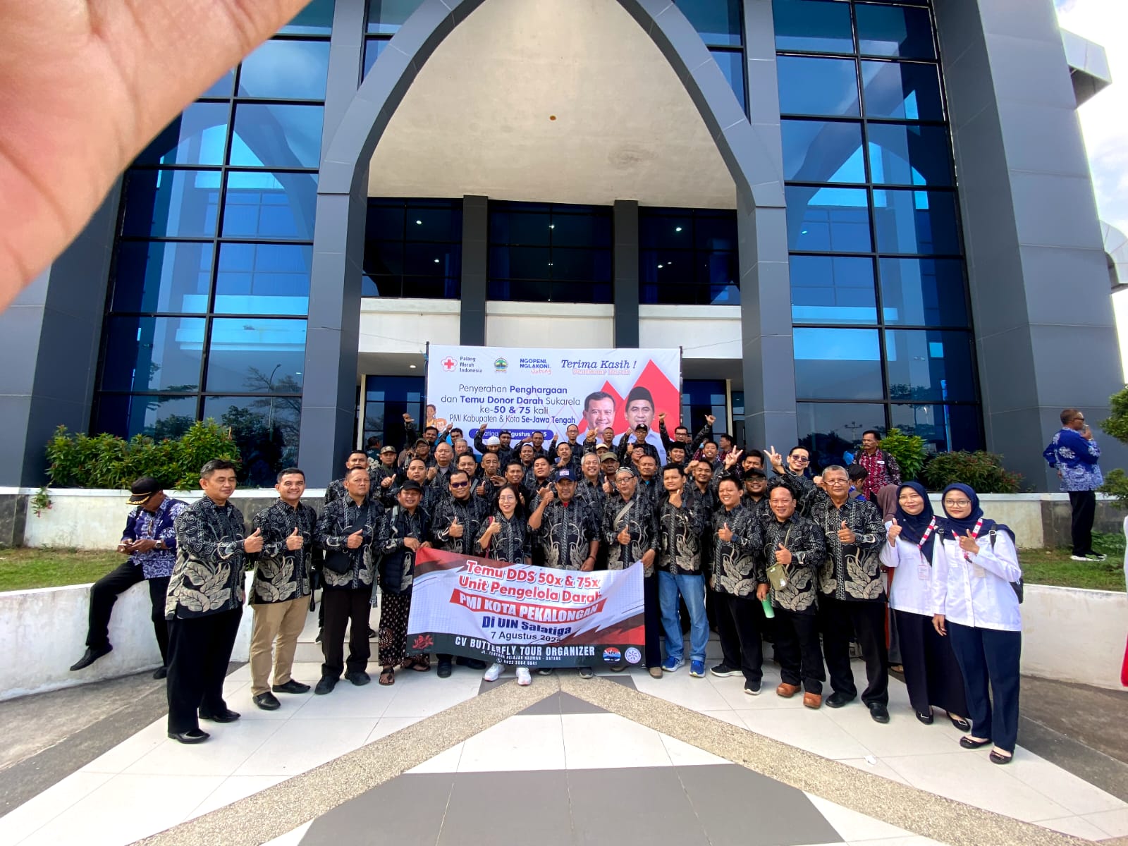 PMI Beri Apresiasi Pendonor Darah Sukarela PMI Beri Apresiasi Pendonor Darah Sukarela