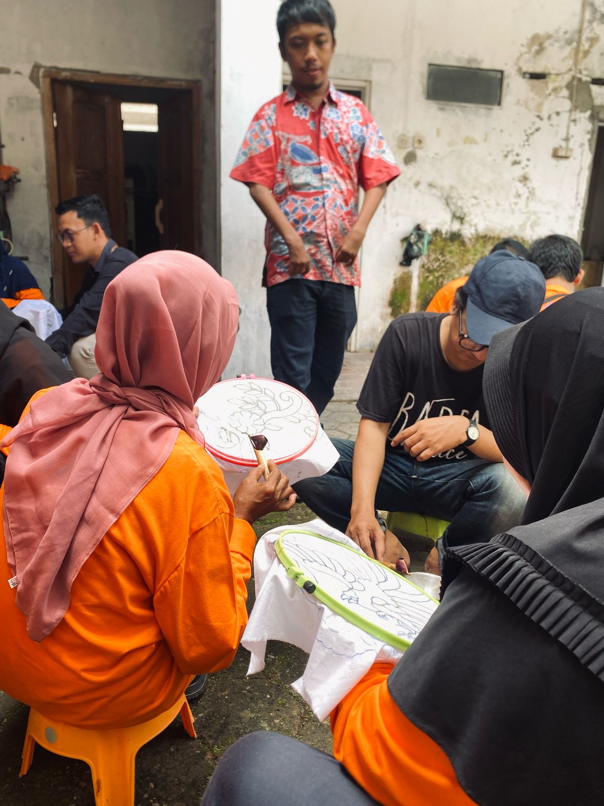 Paguyuban Kampoeng Batik Kauman Dukung Pelatihan Batik untuk Difabel