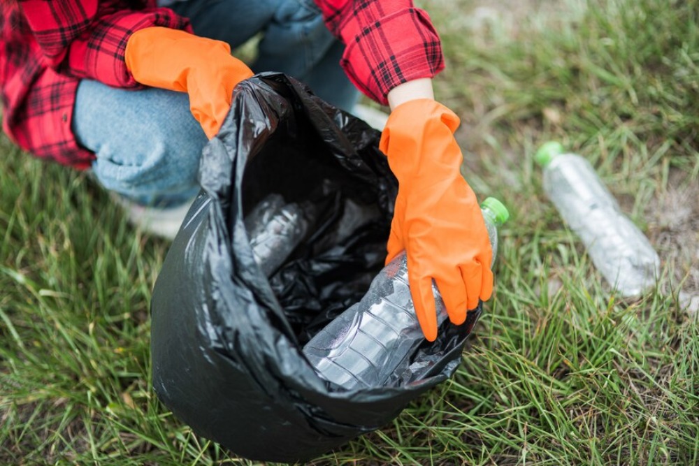 Pemkot Minta Pelaku Usaha  Kurangi Sampah Platik