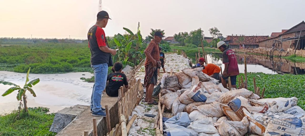 Pemkot Pekalongan Kebut Pembebasan Lahan Demi Perkuat Tanggul Kali Bremi Pemkot Pekalongan Kebut Pembebasan Lahan Demi Perkuat Tanggul Kali Bremi