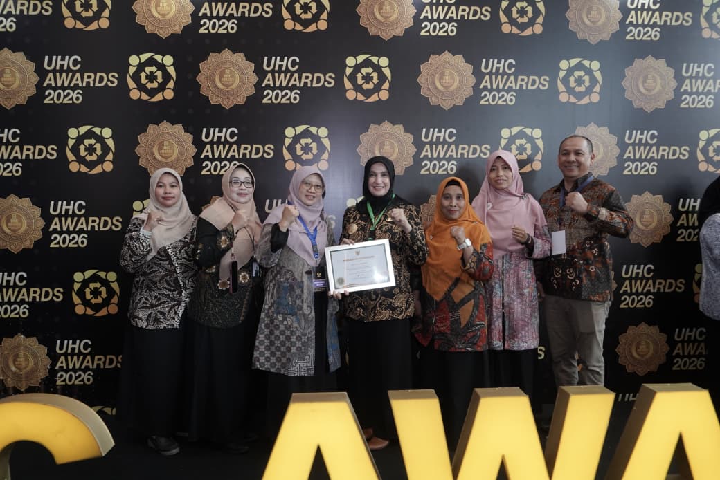 Pemkot Pekalongan Kembali Raih UHC Awards 2026