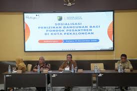 Pemkot Pekalongan Tegaskan Perizinan Pesantren Gratis dan Dikawal Ketat Pemkot Pekalongan Tegaskan Perizinan Pesantren Gratis dan Dikawal Ketat