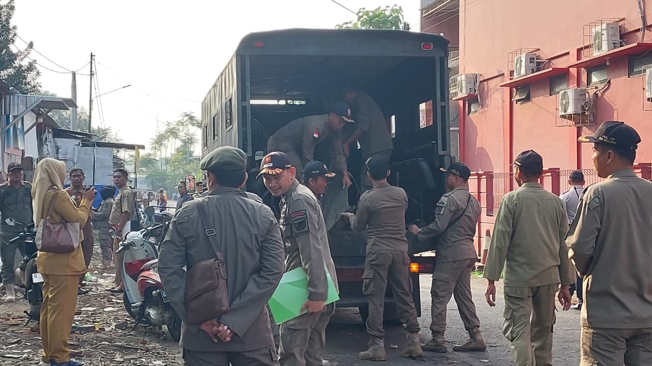 Penataan Humanis, Pedagang Di Sorogenen Dipindah ke Tempat Lebih Layak Penataan Humanis, Pedagang Di Sorogenen Dipindah ke Tempat Lebih Layak