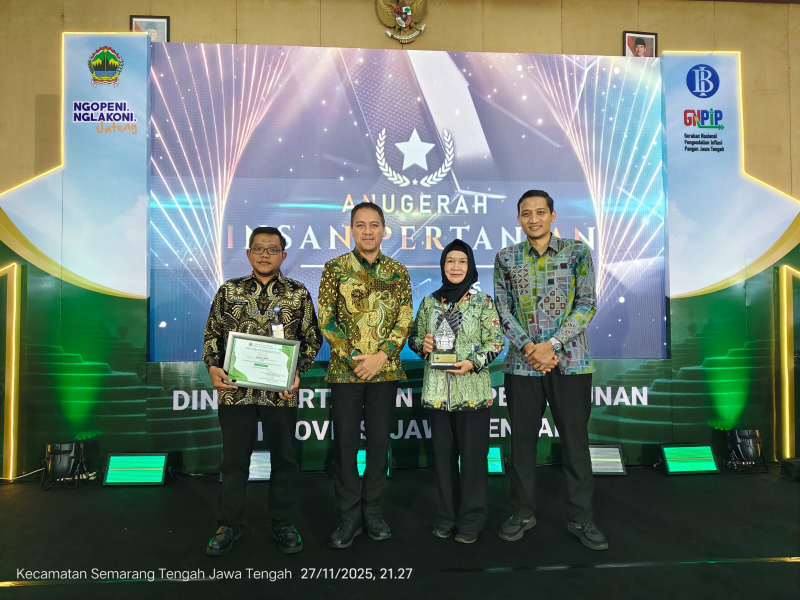 Penyuluh Pertanian Pekalongan Raih Anugerah Insan Pertanian Jawa Tengah Penyuluh Pertanian Pekalongan Raih Anugerah Insan Pertanian Jawa Tengah