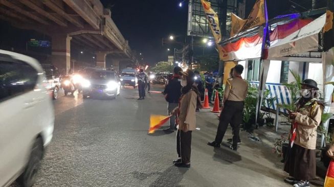 Pramuka Kota Pekalongan Terjunkan 150 Anggota di Posko Mudik Lebaran