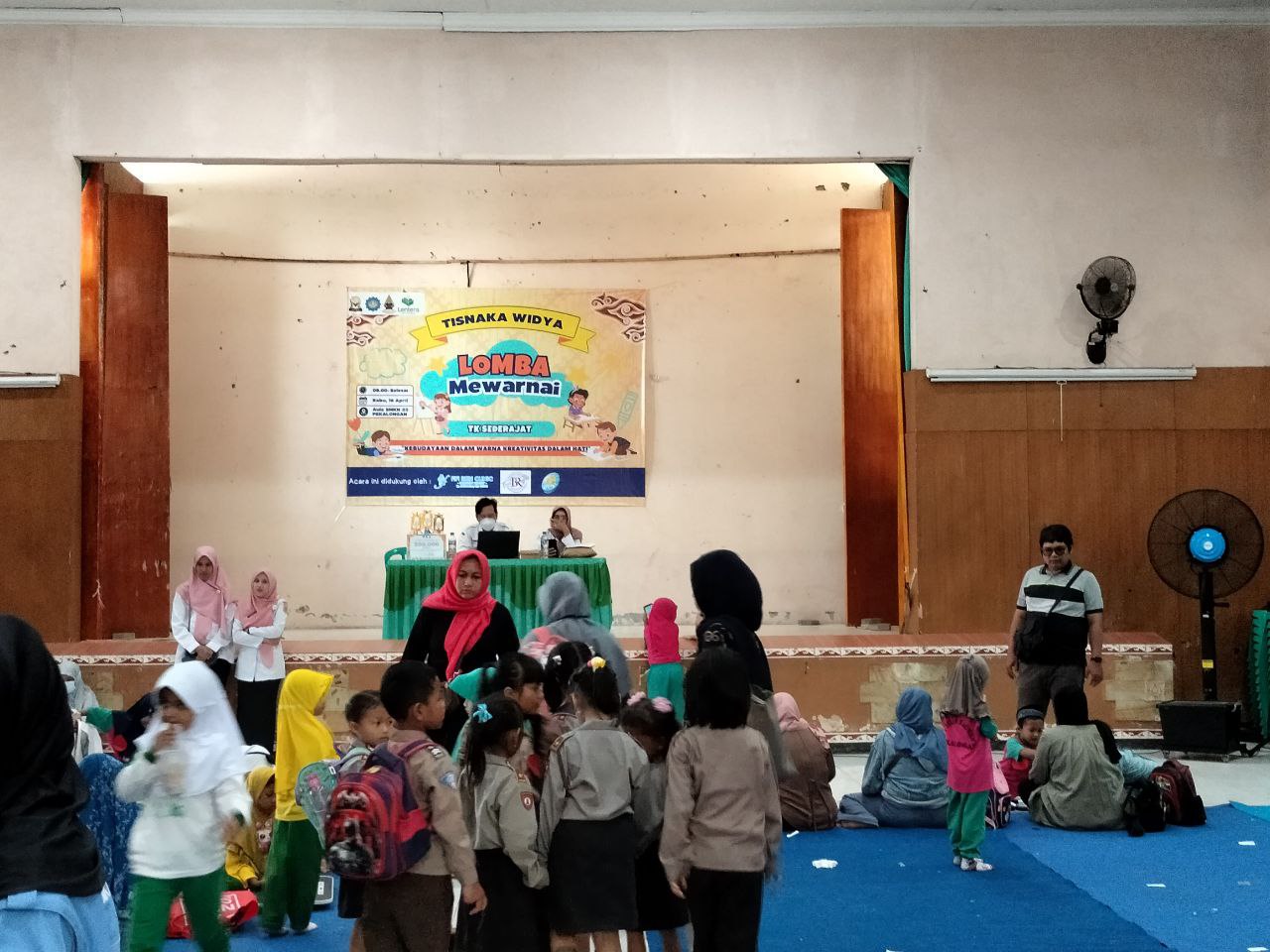 Ratusan Anak TK Ikuti Lomba Mewarnai di SMK N 3 Kota Pekalongan