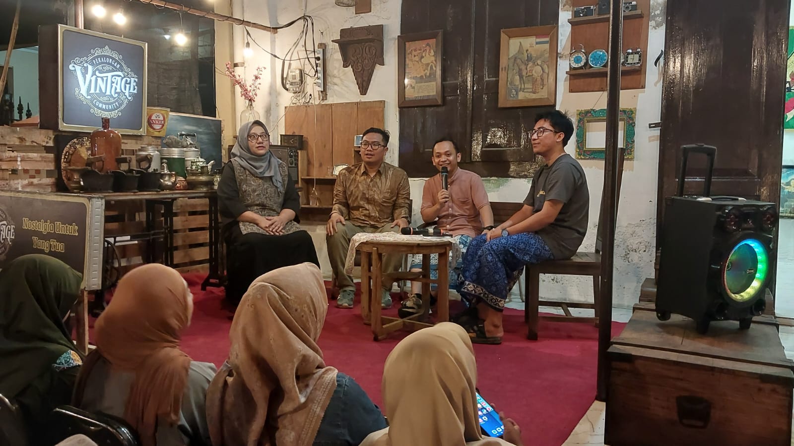 Sarasehan Batik Warna Alam, Dorong Batik Ramah Lingkungan di Kota Pekalongan