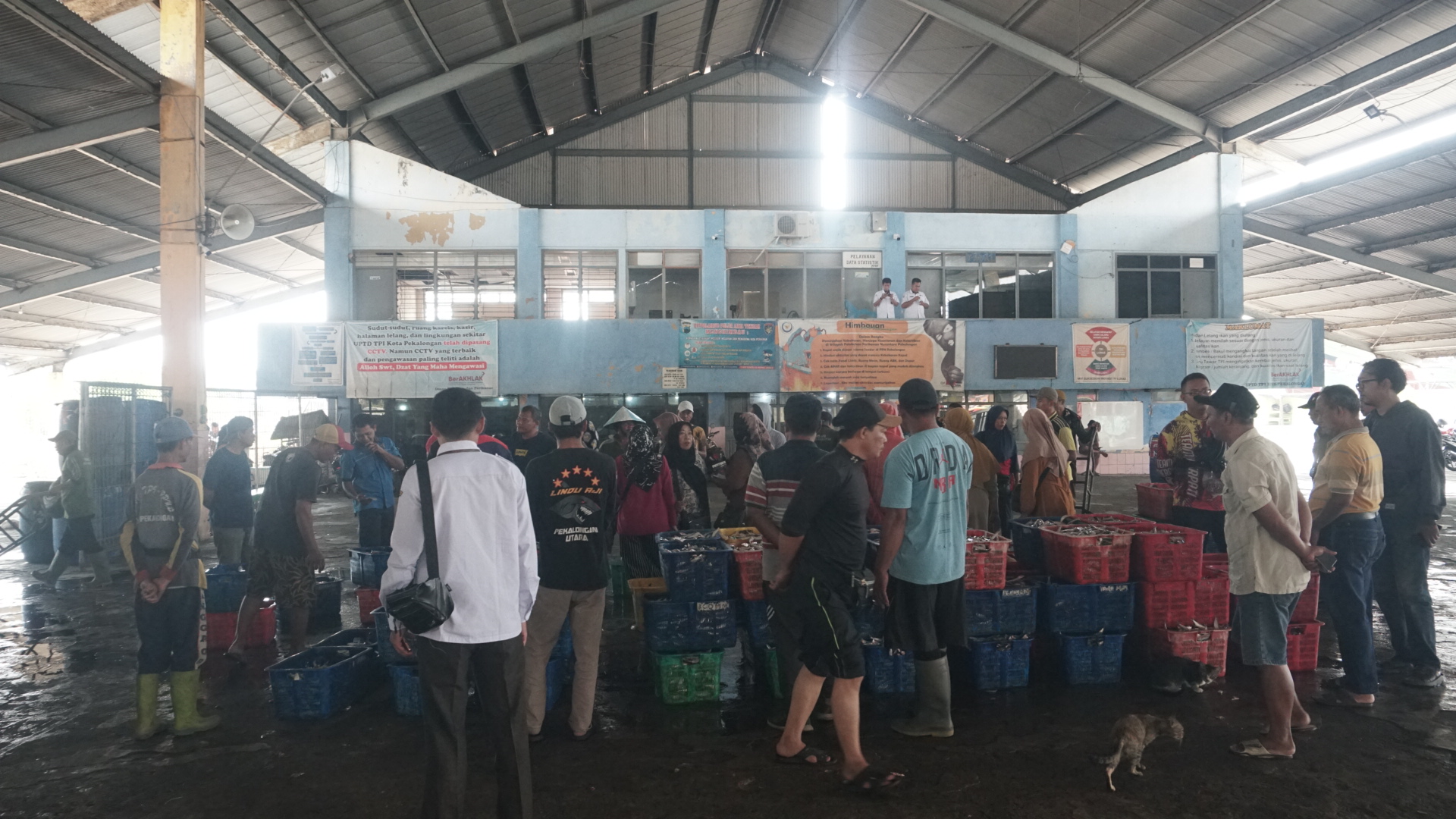 TPI Pekalongan Kalah Saing dari TPI Tegal dan Juwana TPI Pekalongan Kalah Saing dari TPI Tegal dan Juwana