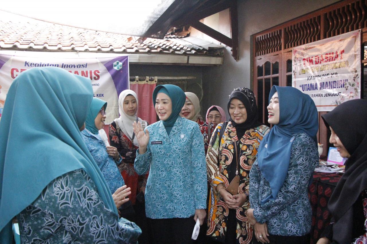 TPK di Kota Batik Hadapi Tantangan Edukasi Usia Nikah dan Pola Hidup Sehat TPK di Kota Batik Hadapi Tantangan Edukasi Usia Nikah dan Pola Hidup Sehat